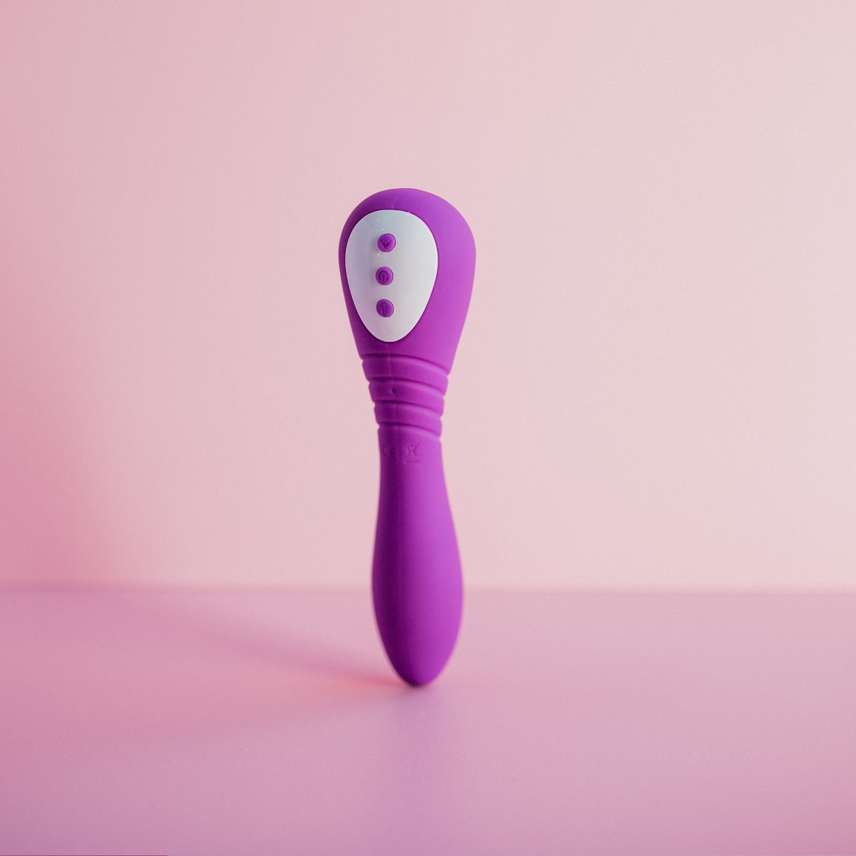 Escape Clitoris Suction Vibrator
